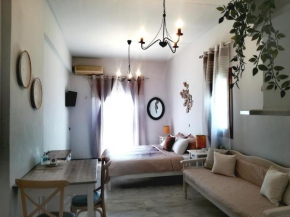 Гостиница Idomeneas Apartments  Суйя